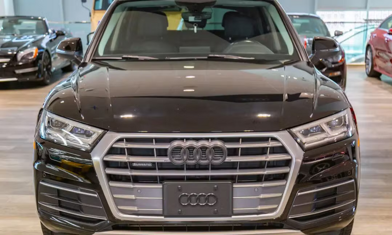 Audi Q5 (2018 Premium Plus)
