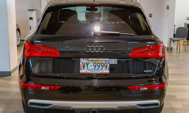 Audi Q5 (2018 Premium Plus)