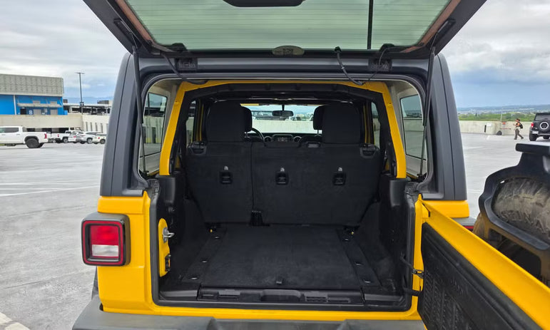 Jeep Wrangler Unlimited (2021 Willys Sport)