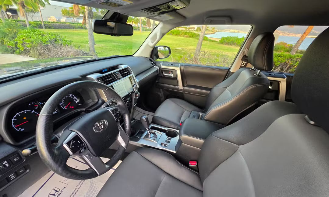 Toyota 4Runner (2023 SR5 Premium)