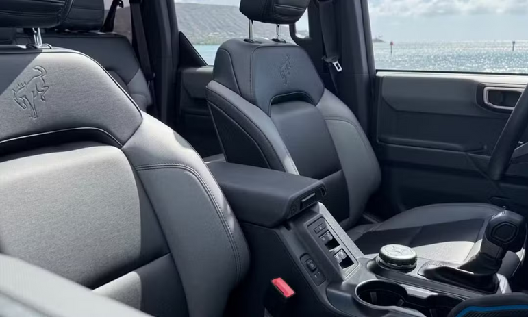 Ford Bronco (2024 Big Bend)