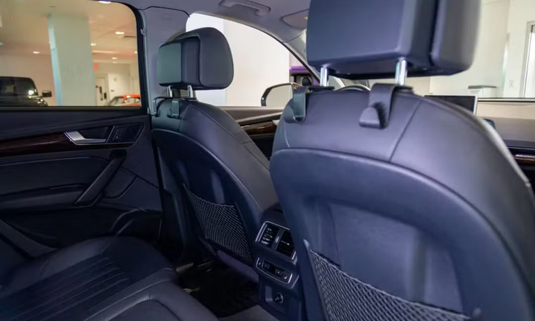 Audi Q5 (2018 Premium Plus)