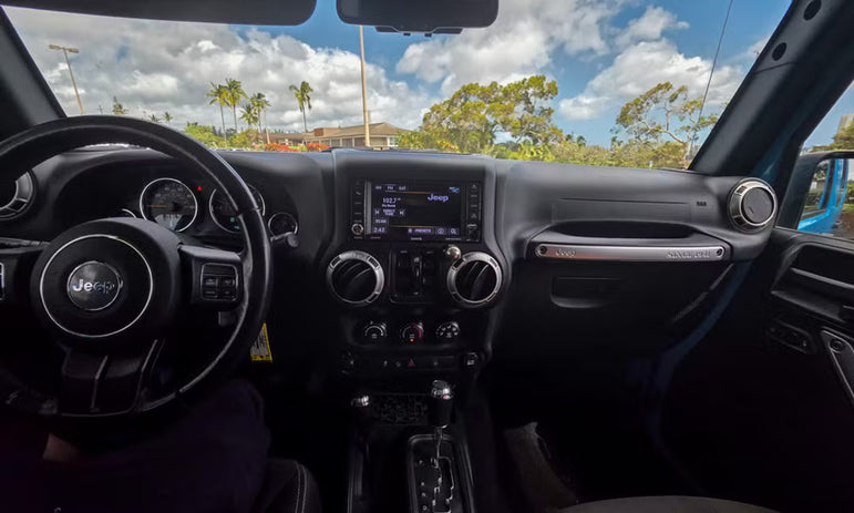 Jeep Wrangler JK Unlimited (2018 Sahara)