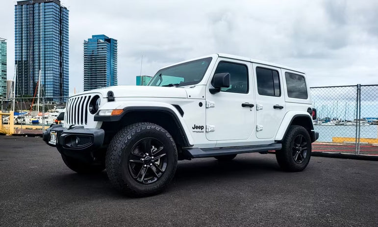 Jeep Wrangler Unlimited (2021 Sahara Altitude)