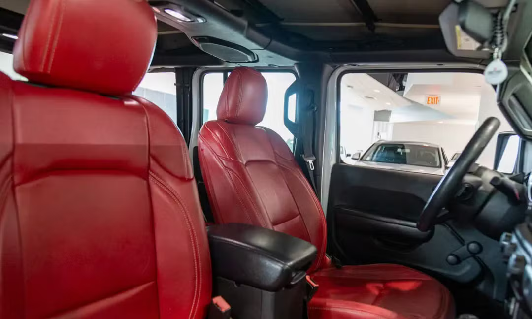 Jeep Wrangler Unlimited (2018 Sport)