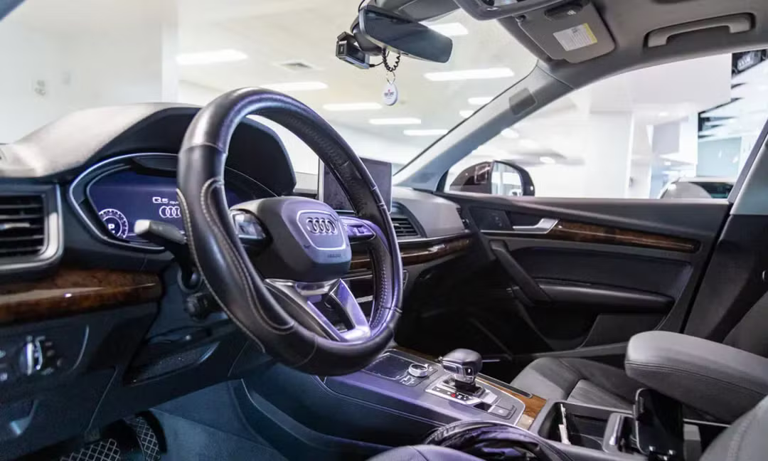 Audi Q5 (2018 Premium Plus)