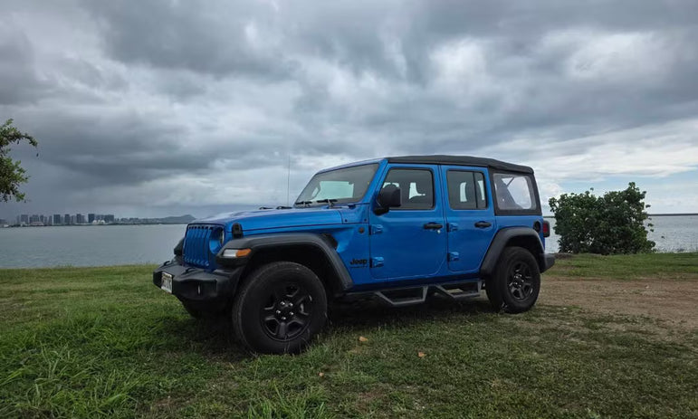 Jeep Wrangler (2023 Sport)