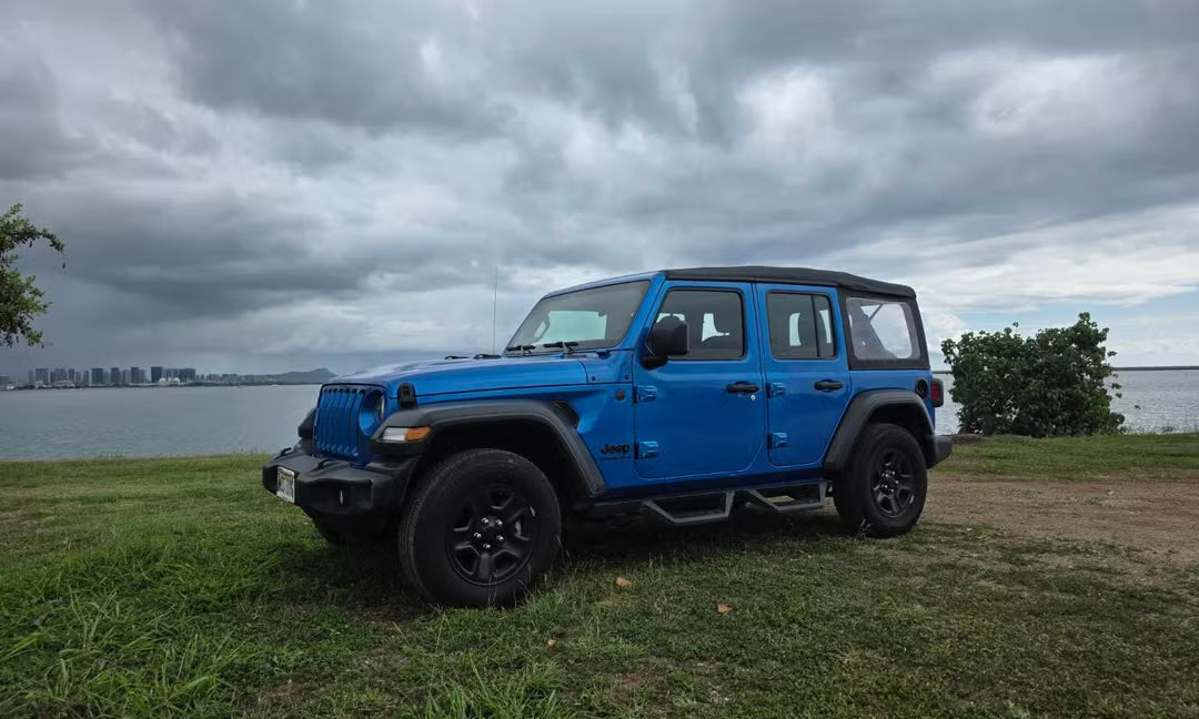 Jeep Wrangler (2023 Sport)