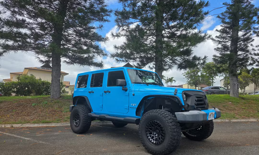 Jeep Wrangler JK Unlimited (2018 Sahara)