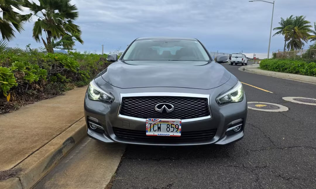 INFINITI Q50 (2017 2.0t Premium)