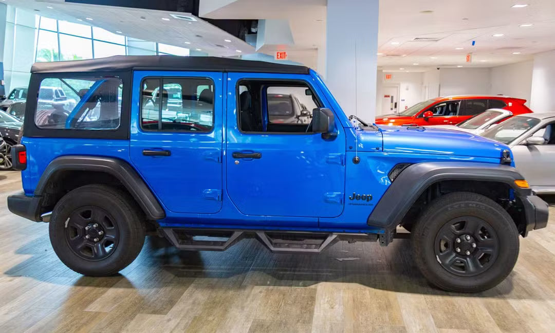 Jeep Wrangler (2023 Sport)