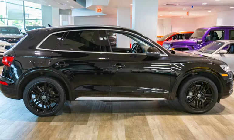 Audi Q5 (2018 Premium Plus)