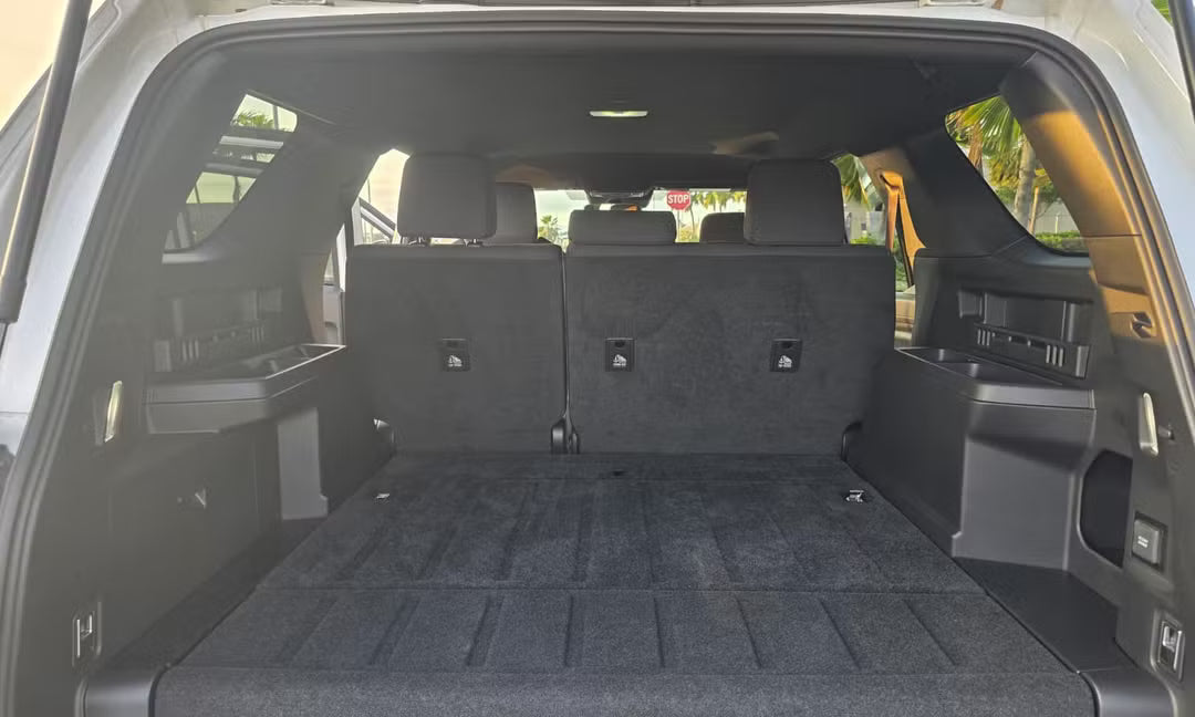 Toyota 4Runner (2025 Hybrid TRD Off Road)