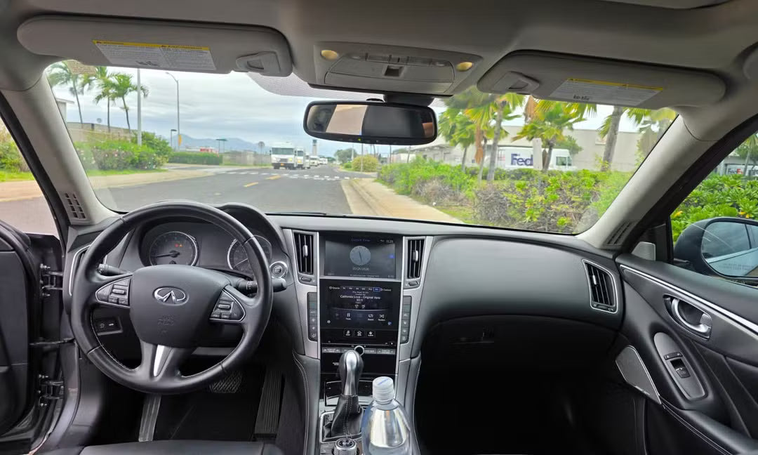 INFINITI Q50 (2017 2.0t Premium)