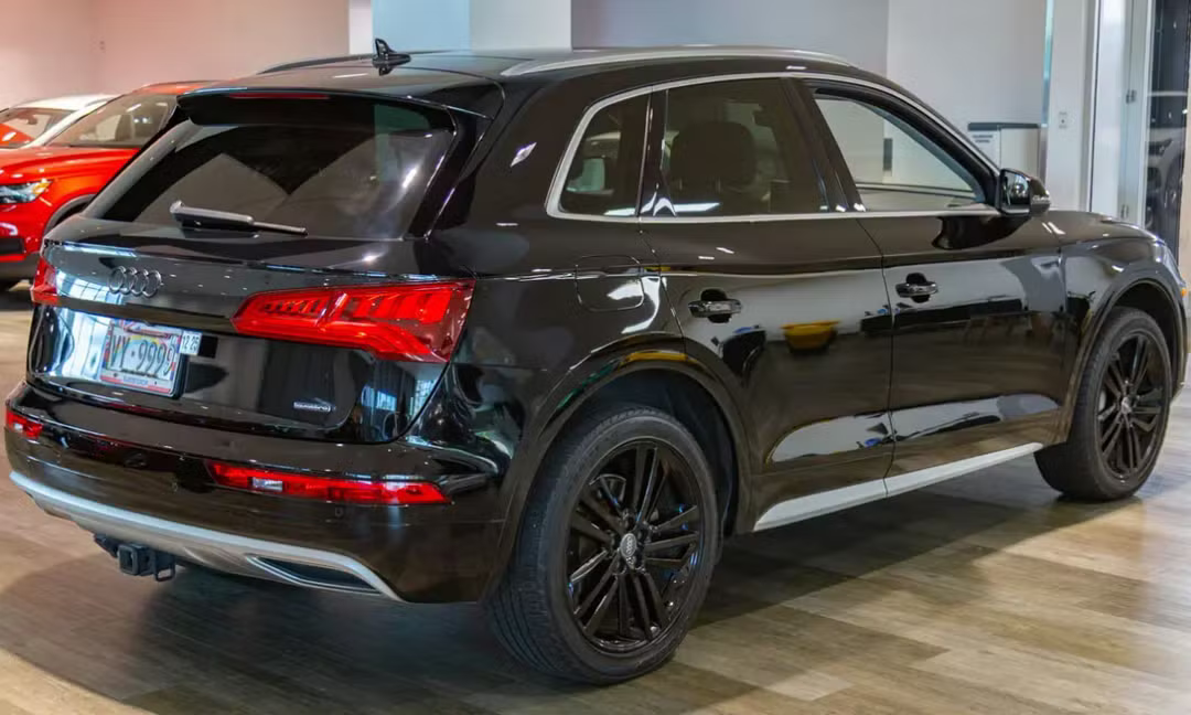 Audi Q5 (2018 Premium Plus)