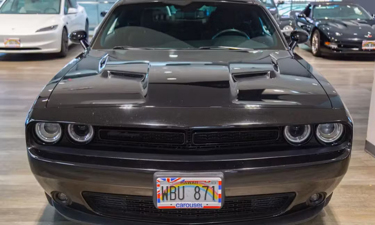 Dodge Challenger (2020 SXT)