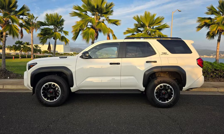 Toyota 4Runner (2025 Hybrid TRD Off Road)