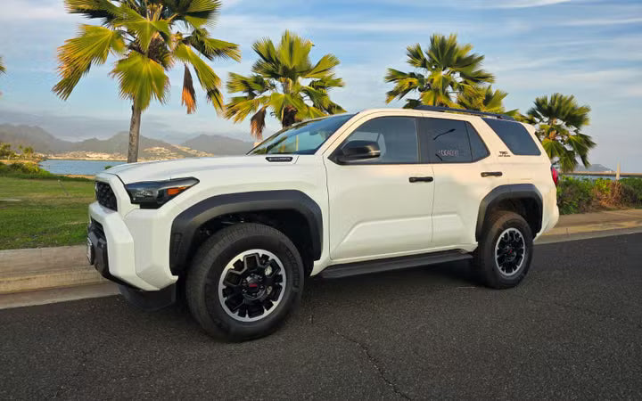 Toyota 4Runner (2025 Hybrid TRD Off Road)
