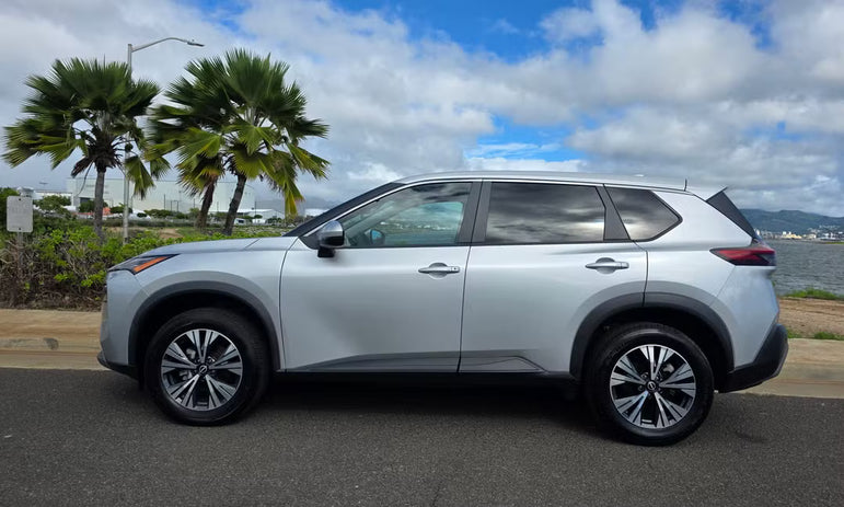 Nissan Rogue (2022 SV)