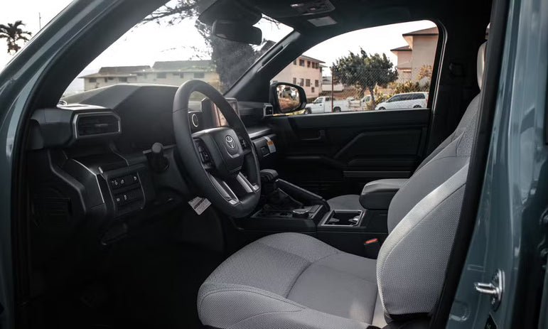 Toyota 4Runner (2025 SR5)