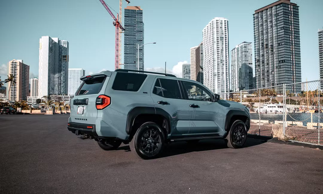Toyota 4Runner (2025 SR5)