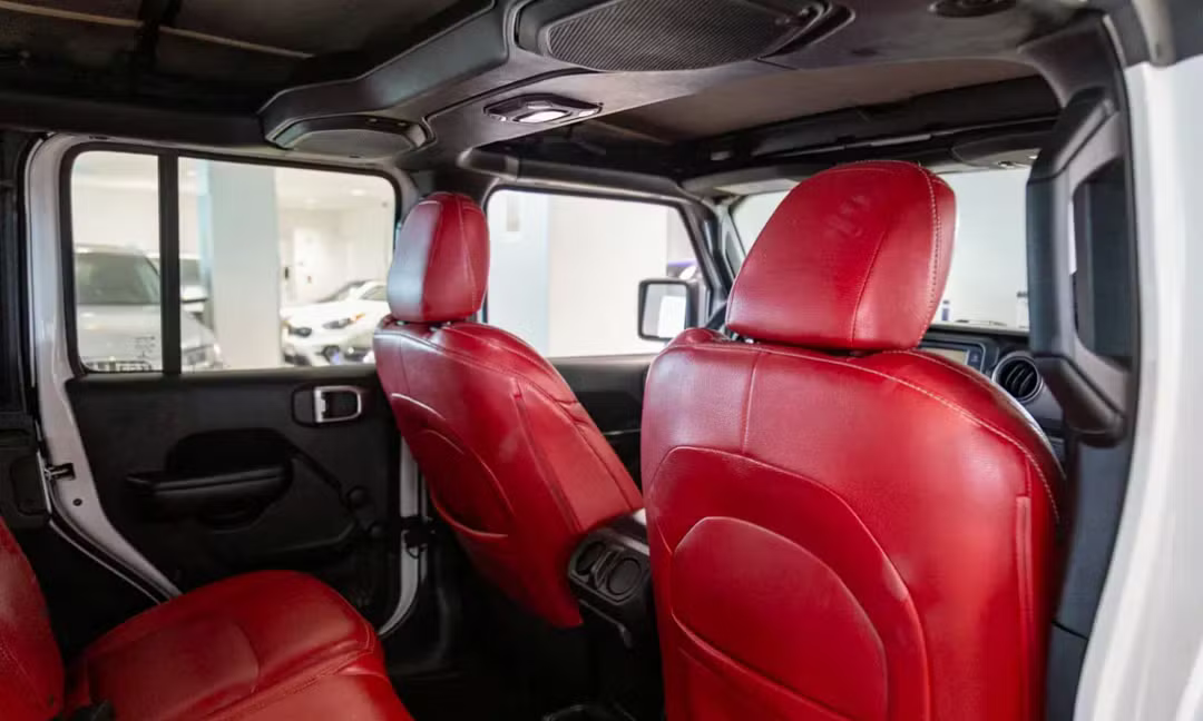 Jeep Wrangler Unlimited (2018 Sport)