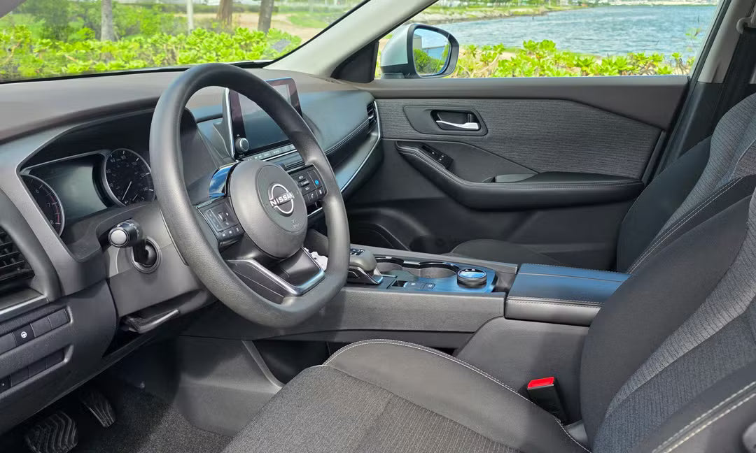Nissan Rogue (2022 SV)
