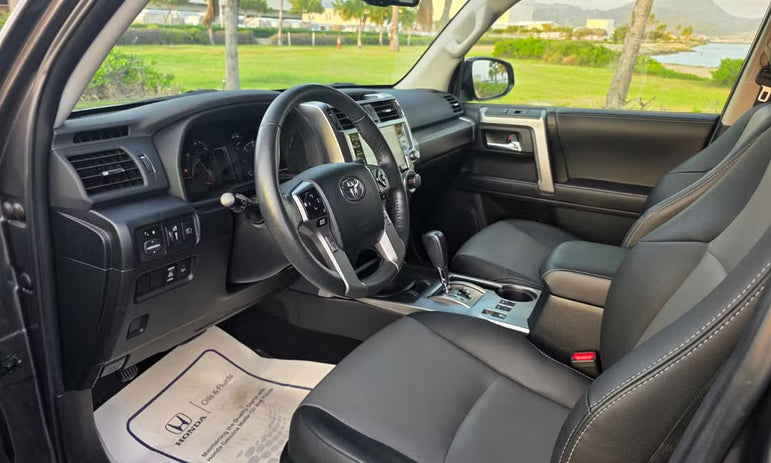 Toyota 4Runner (2023 SR5 Premium)