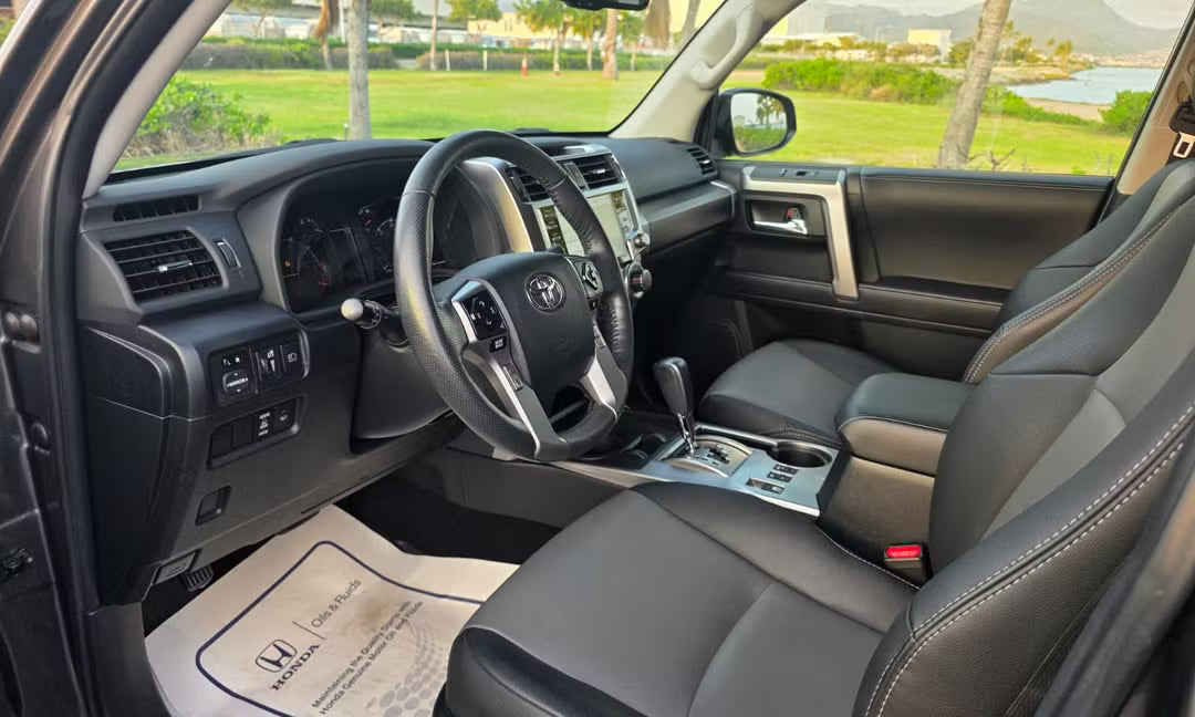 Toyota 4Runner (2023 SR5 Premium)