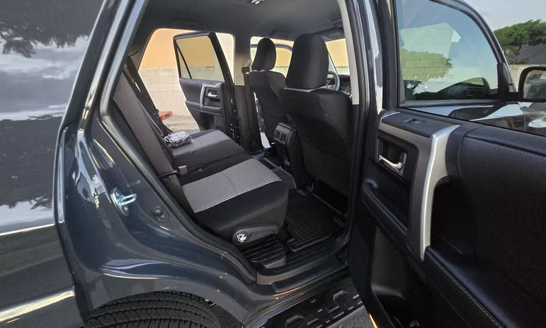 Toyota 4Runner (2024 SR5)