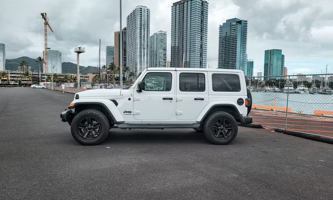 Jeep Wrangler Unlimited (2021 Sahara Altitude)